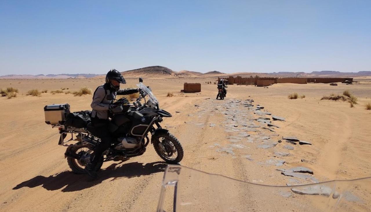 Hotel Auberge Dinosaur Kem Kem Tafraoute Sidi Ali Zewnętrze zdjęcie