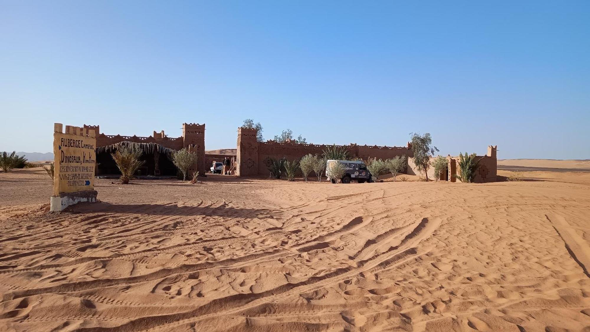 Hotel Auberge Dinosaur Kem Kem Tafraoute Sidi Ali Zewnętrze zdjęcie