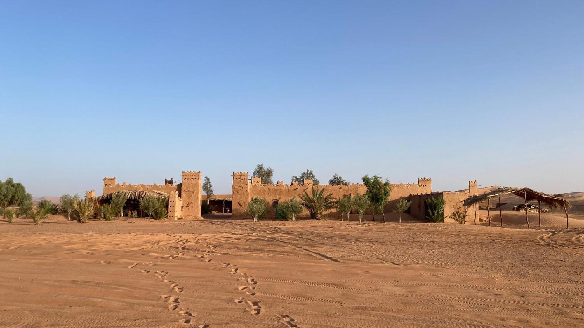 Hotel Auberge Dinosaur Kem Kem Tafraoute Sidi Ali Zewnętrze zdjęcie